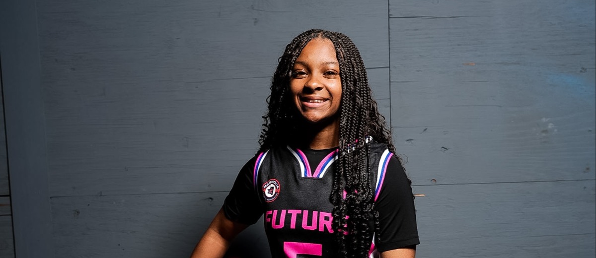 Rising Star: Alasia Love's Journey on the Basketball Court