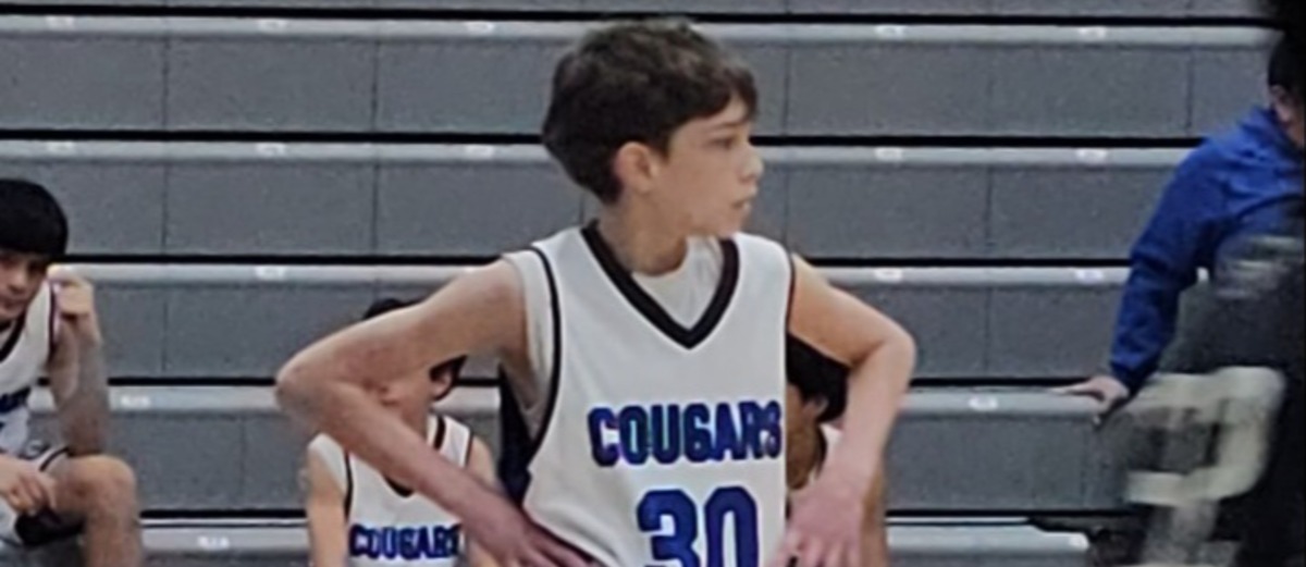 Rising Star: Jax Valderas Shines on the Basketball Court