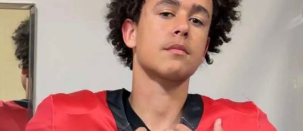 Rising Star: Harold Thompson's Journey Through the Gridiron