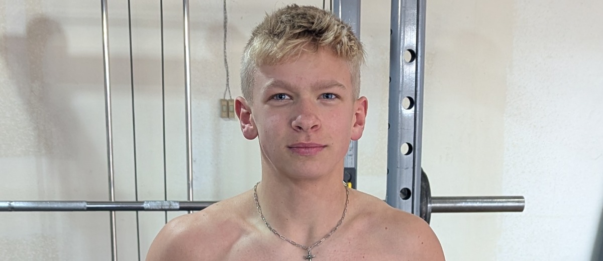 Rising Star: Carter Kroes Shines on the Football Field
