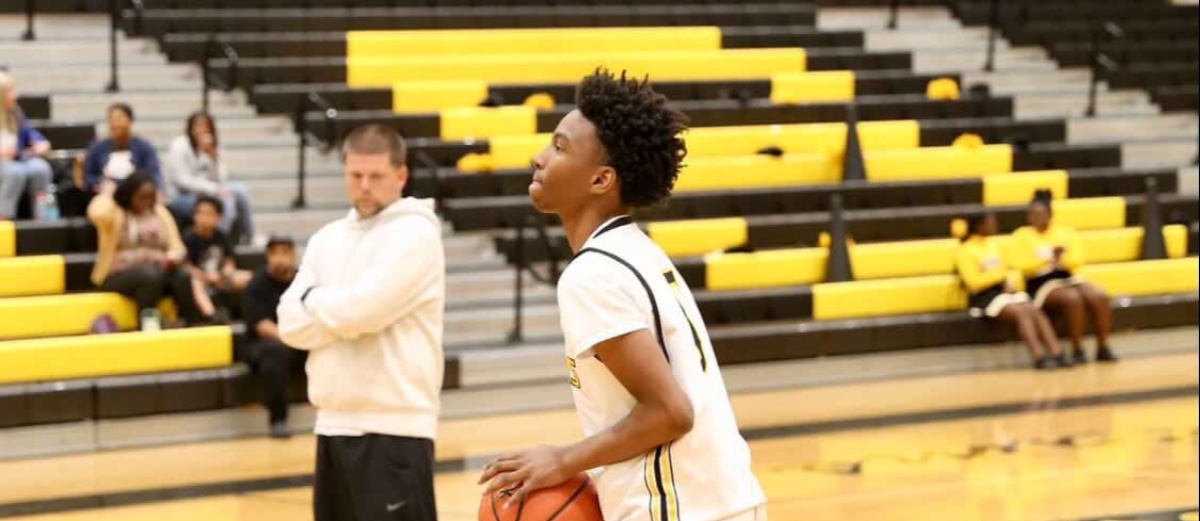 Rising Star Ross Reynolds: A Humble Journey to Basketball Excellence
