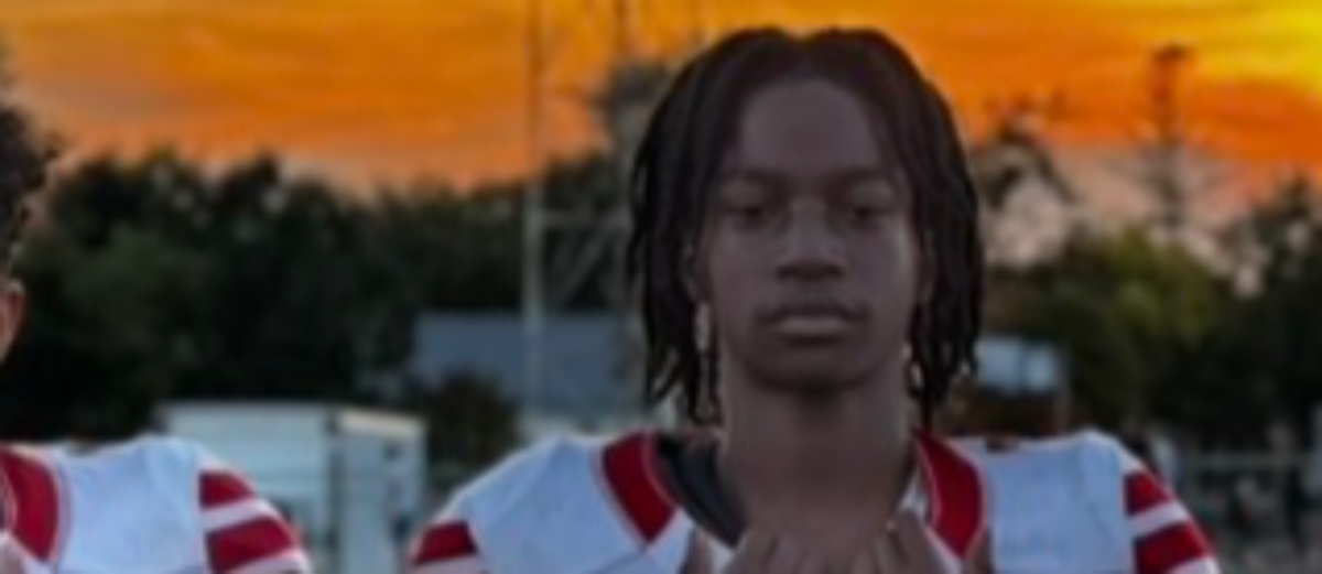 Rising Star: Alfonzo Pierce Shines on the Football Field