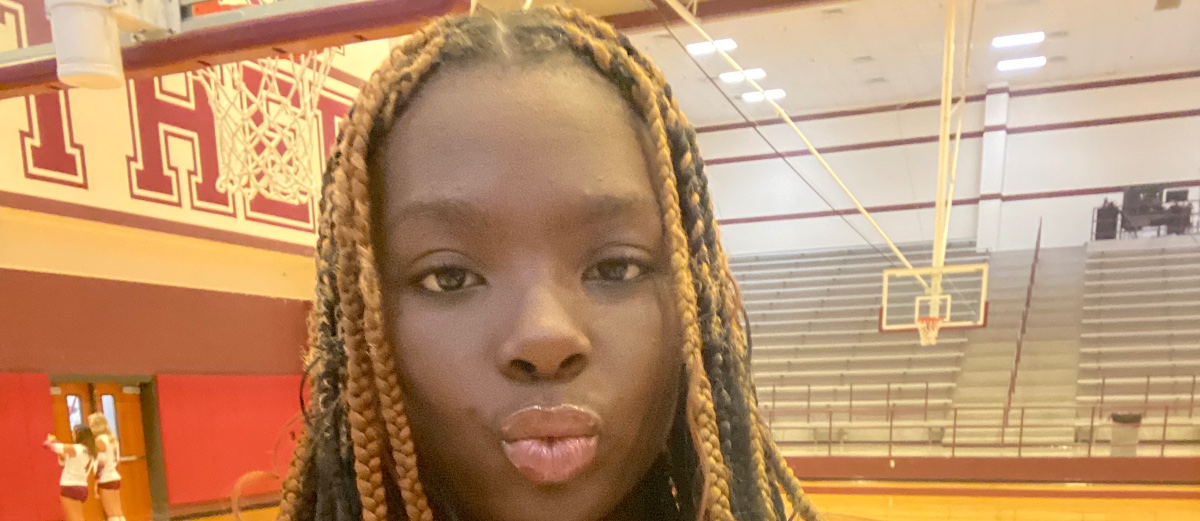 Rising Star: Damera Owens Shines on the Volleyball Court