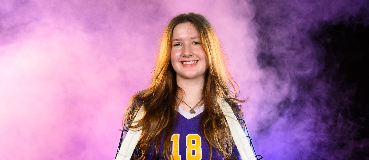 Peyton Komorsky - Rising Star: Peyton Komorsky Shines on the Volleyball Court