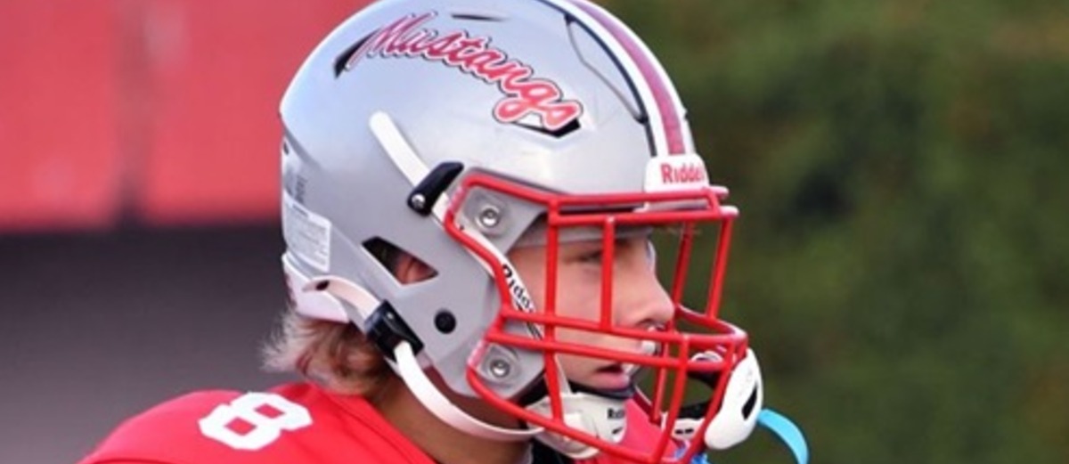 Rising Star in Mundelein: Ashton Salski's Promising Football Journey