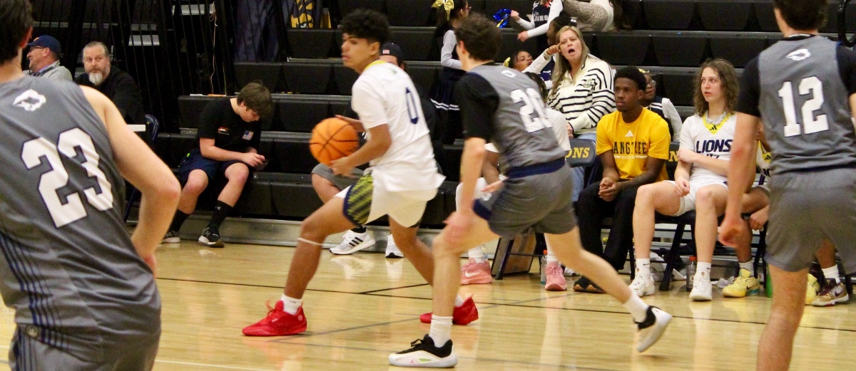 Rising Star: Malik Burnside's Journey in Basketball