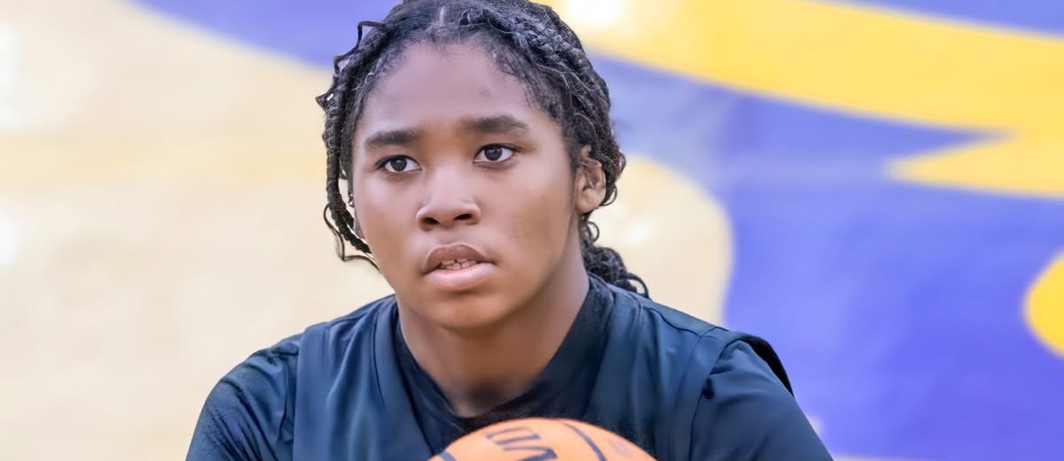 Chloe Mixon - Rising Star: Chloe Mixon's Journey to Basketball Excellence