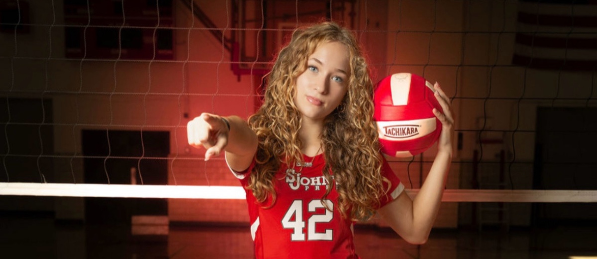 Rising Star: Joanna Apostolopoulos Shines on the Volleyball Court