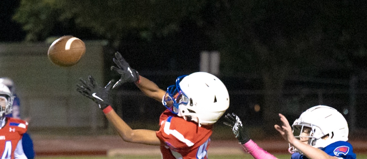 Rising Star: Aundra Hawkins Shines on the Gridiron