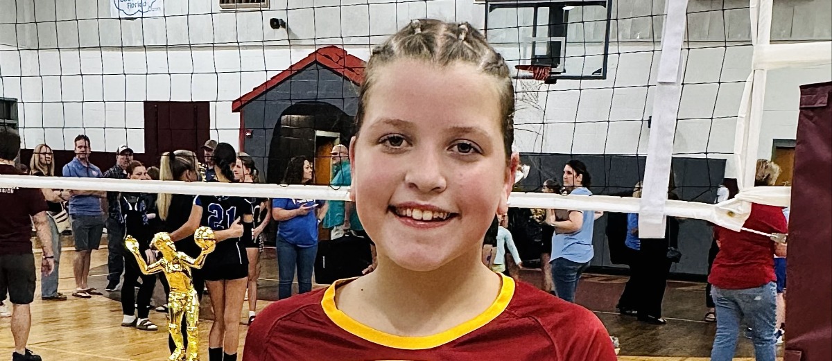 Rising Star: Annie Lyons Shines on the Volleyball Court