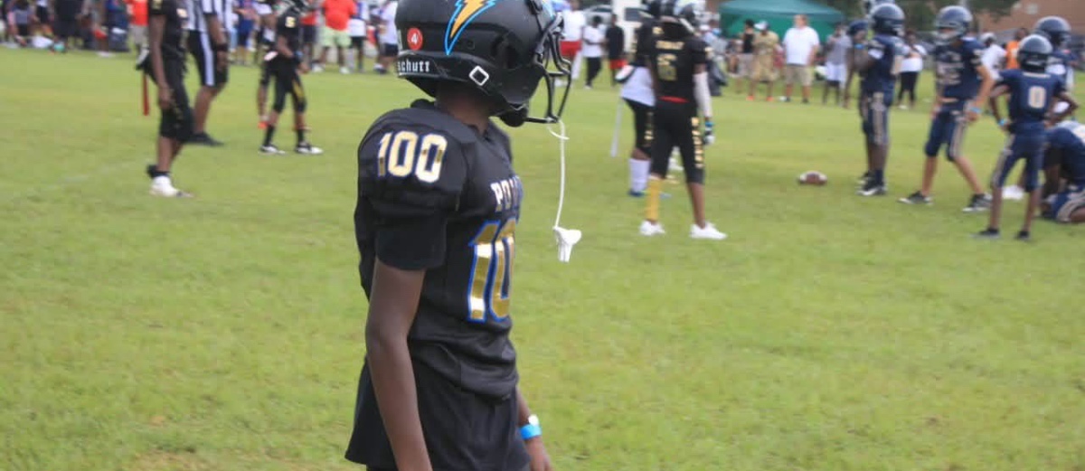 Rising Star: Raiden Harris Shines on the Football Field