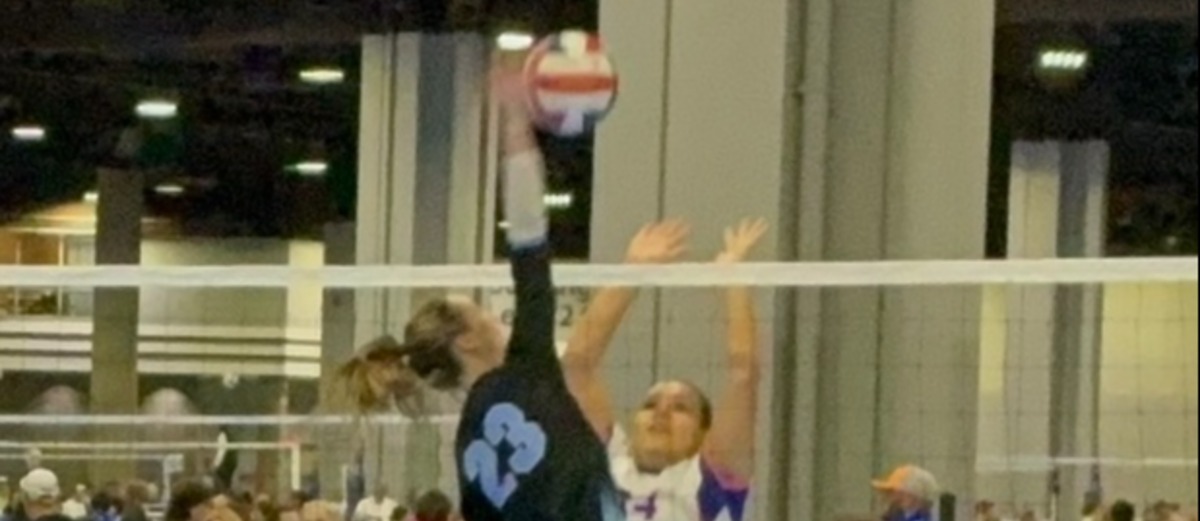 Rising Star: Aubrey Laroue Shines on the Volleyball Court