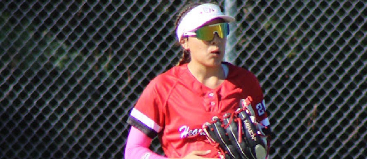 Alexis Davis - Rising Star of the Diamond: Alexis Davis Shines Bright