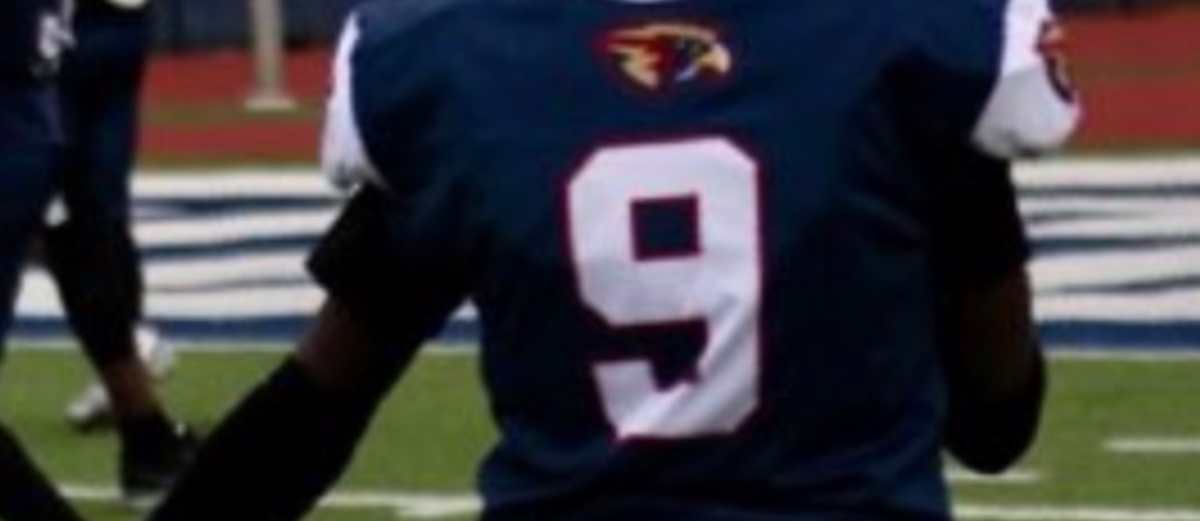 Romelo Isabell - Rising Star from Atlanta: Romelo Isabell Shines on the Gridiron