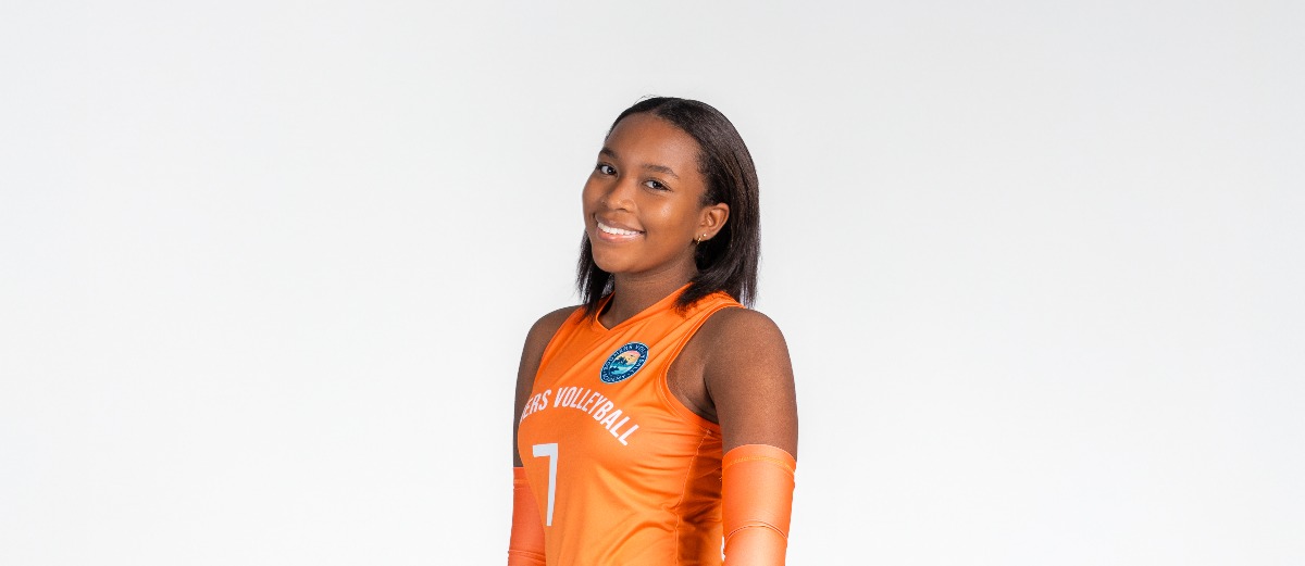 Rising Star: Kayla Smith's Volleyball Journey
