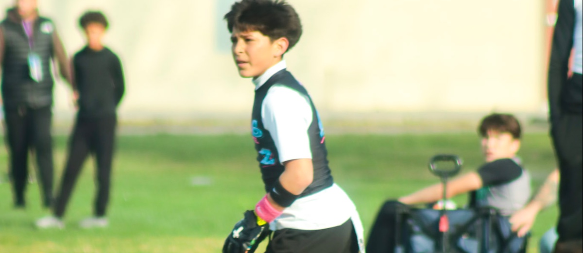 Rising Star of the Gridiron: Gianni Santoyo's Path to Football Excellence