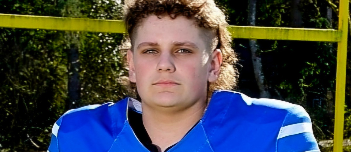 Rising Star on the Gridiron: Ayden Manley's Journey in Football