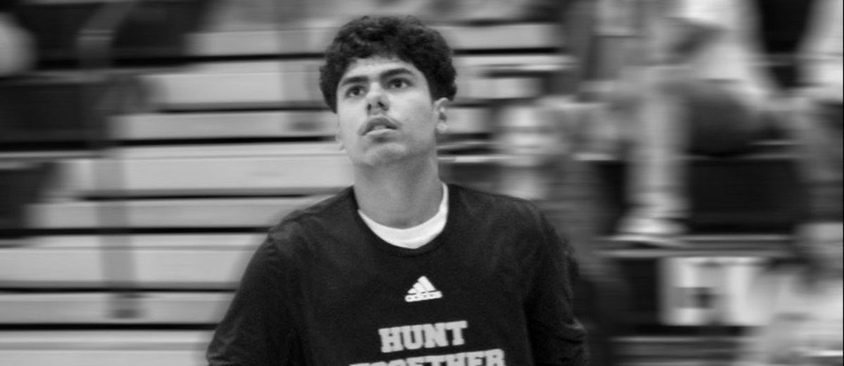 Rising Star: Malik Burnside’s Basketball Journey in Mooresville