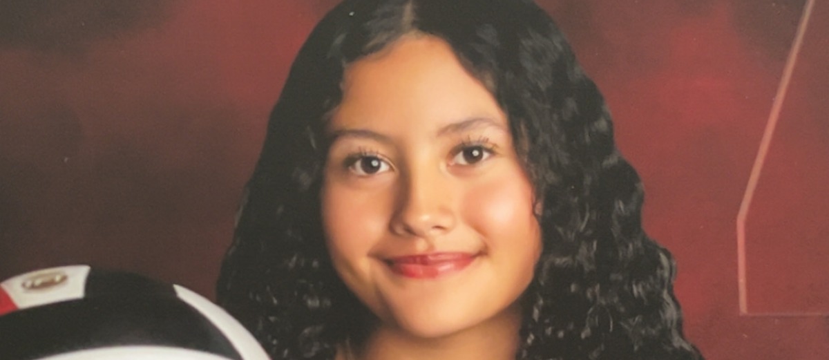 Rising Star: Julia Flores Shines on the Volleyball Court