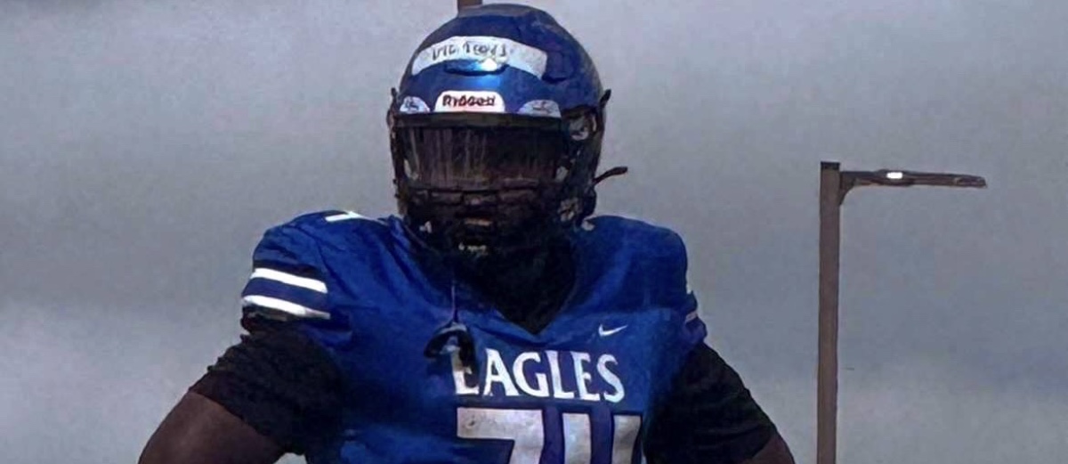 Rising Star: The Inspiring Journey of Victor Flores