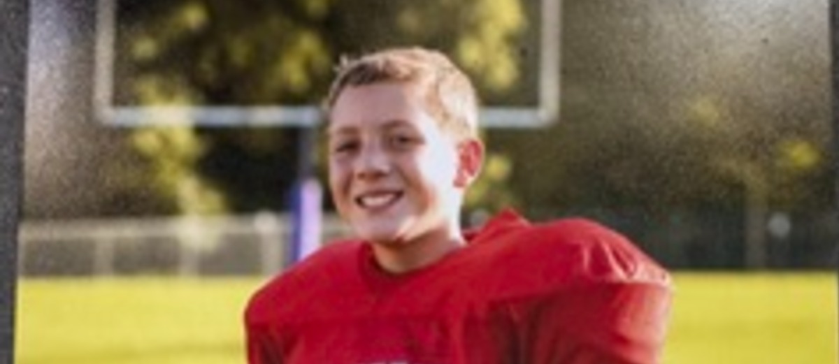 Elijah Srmek - Rising Star: Elijah Srmek's Journey on the Gridiron