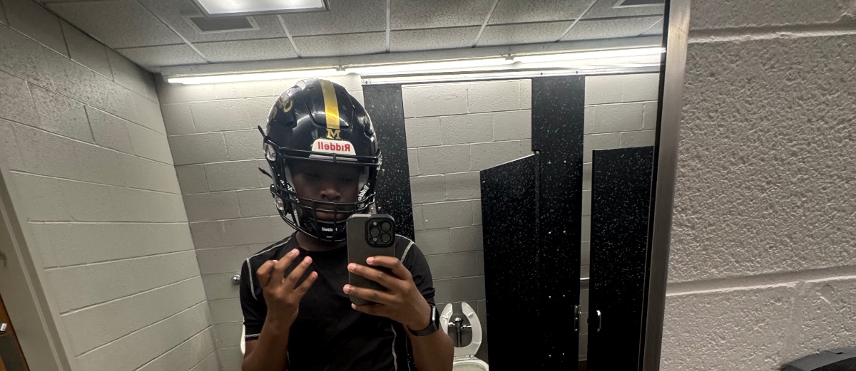 Rising Star: Ayden Mayo’s Journey Through the Gridiron
