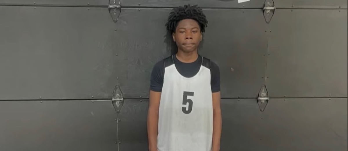Rising Star: Jhamarion Davis Shines on the Court