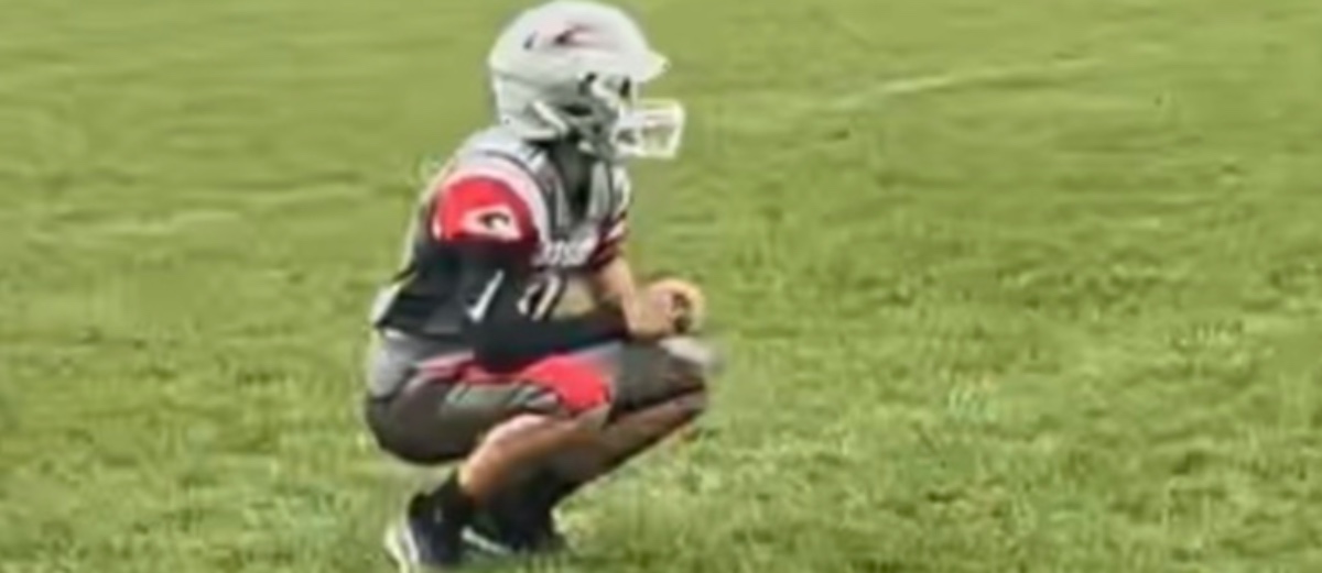 Rising Star: Joey Davis Shines on the Football Field