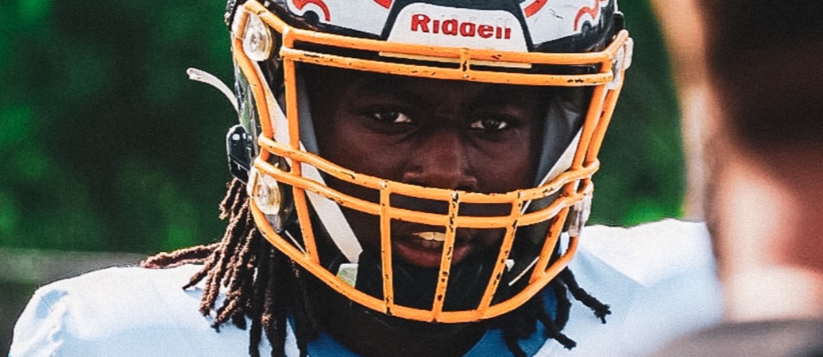 Rising Star: Desmond Robinson's Journey in Football