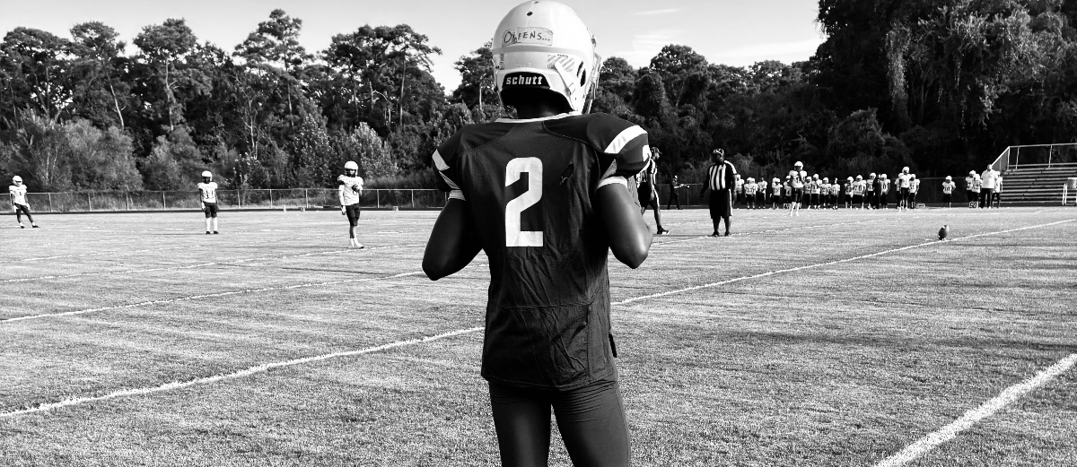 Rising Star: Xyion Owens Shines on the Gridiron