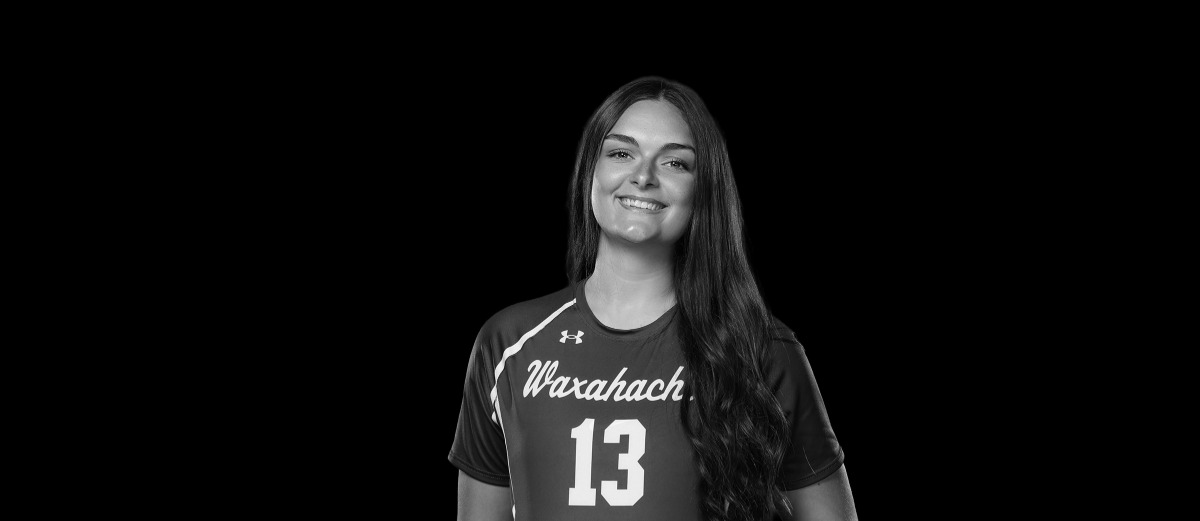 Rising Star: Izabella Martinez Shines on the Volleyball Court