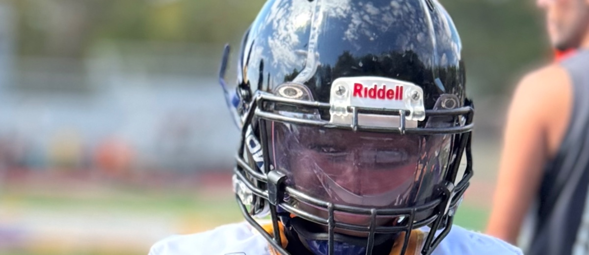 Rising Star: Jaelin Hayes Shines Bright on the Football Field
