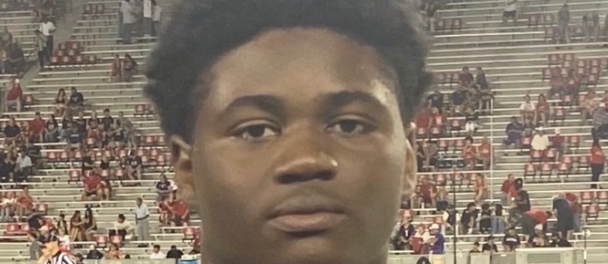 Rising Star: Nigel Thompson's Journey on the Gridiron