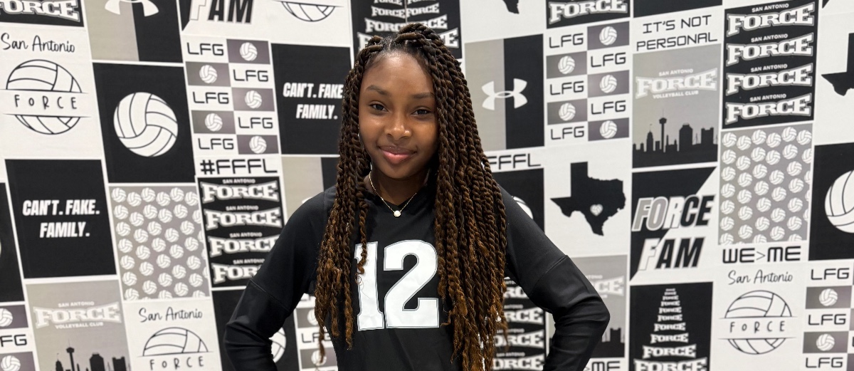 Rising Star: Aerilyn McWilliams Shines in Texas Volleyball
