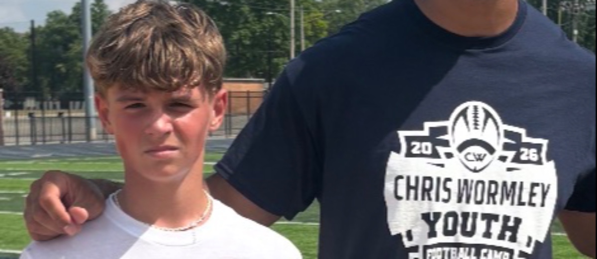 Rising Star: The Journey of Dj Szych on the Gridiron