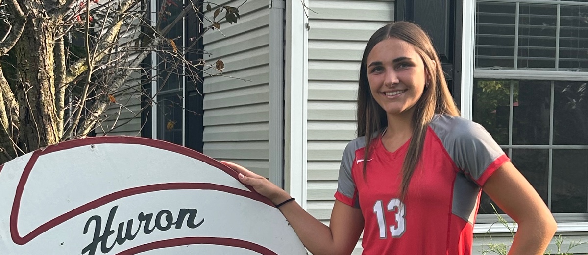 Rising Star: Jada Foster's Journey in Volleyball