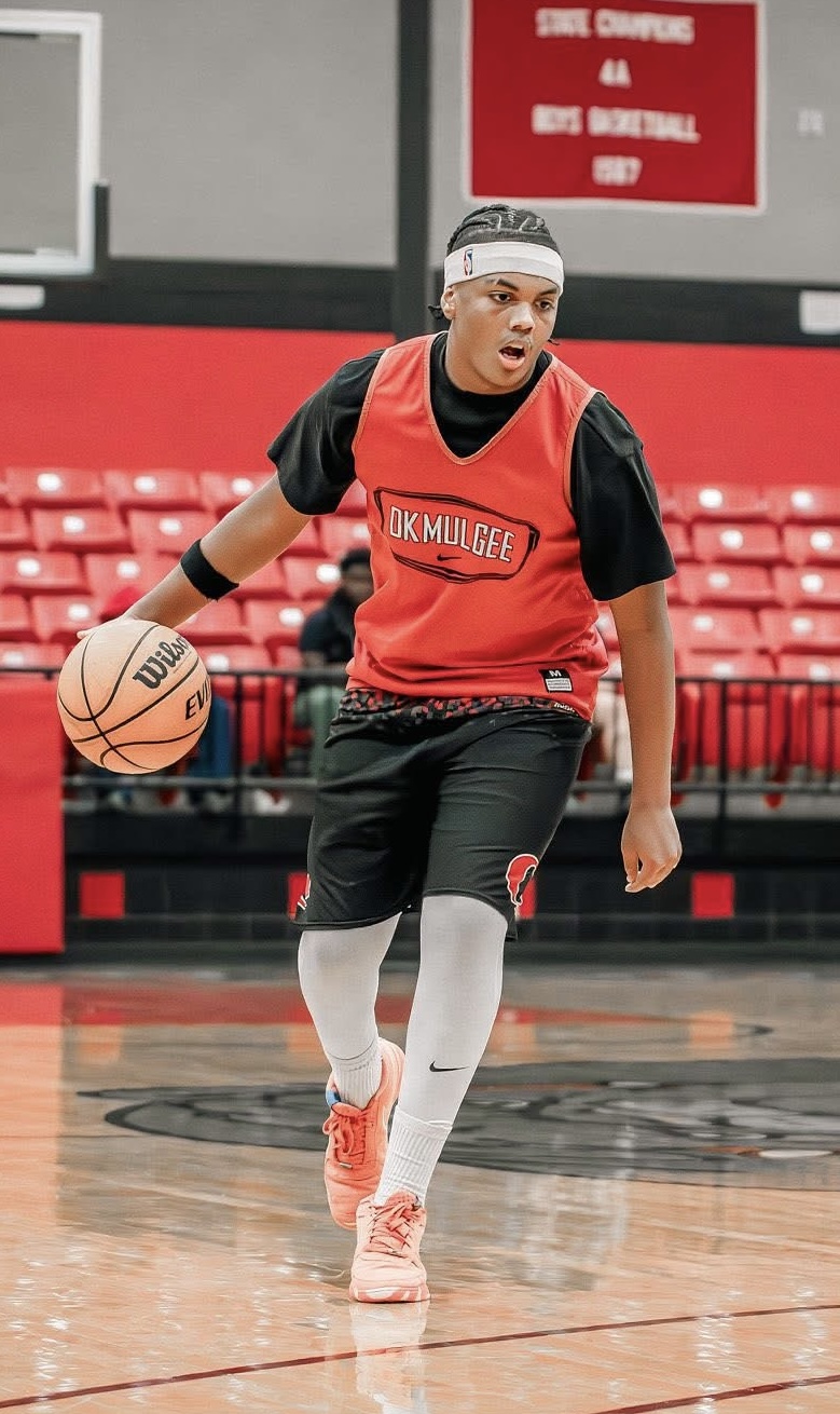 Elijah Dawson - Rising Star: Elijah Dawson's Journey on the Court