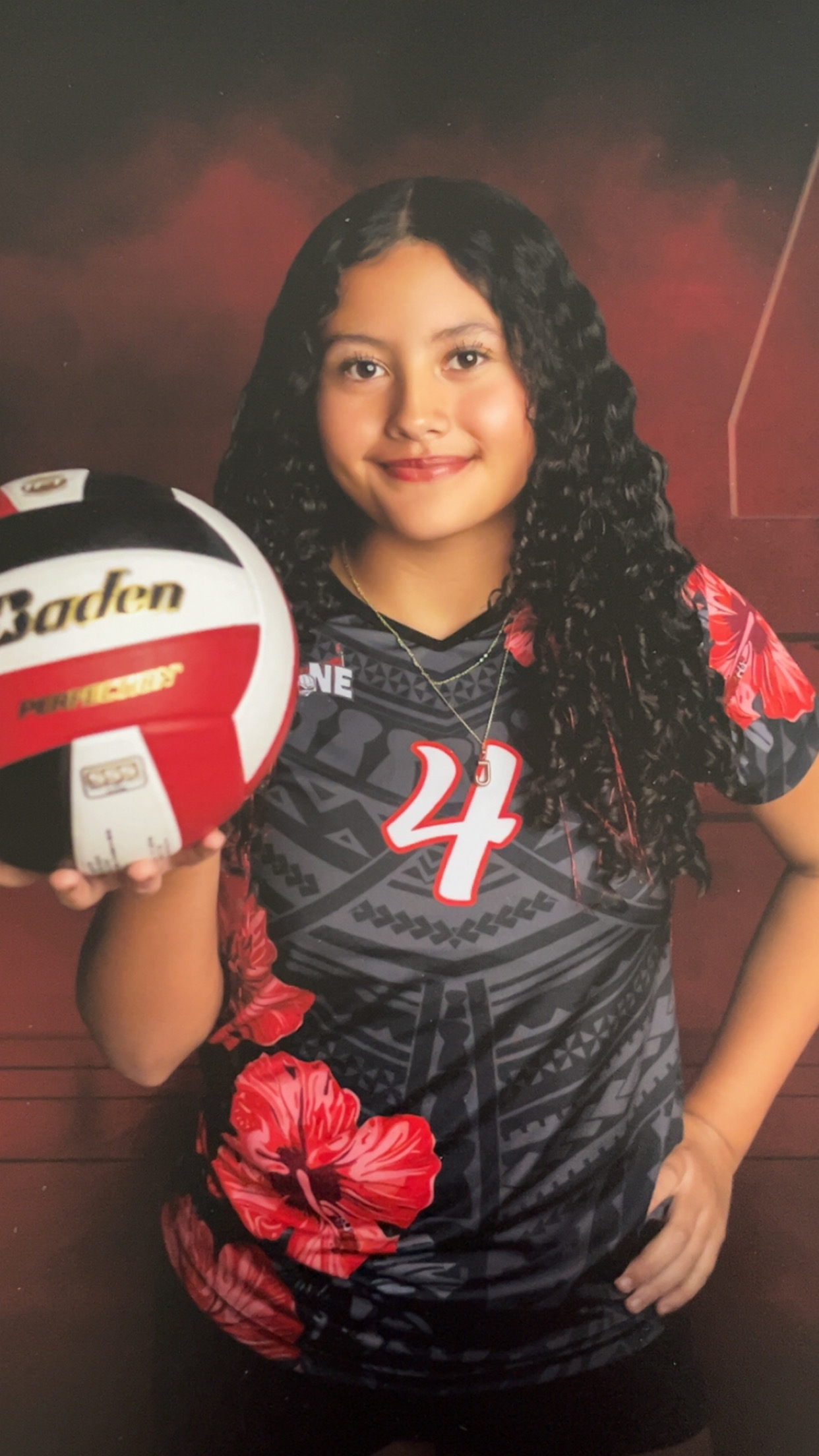 Julia Flores, volleyball athlete profile picture