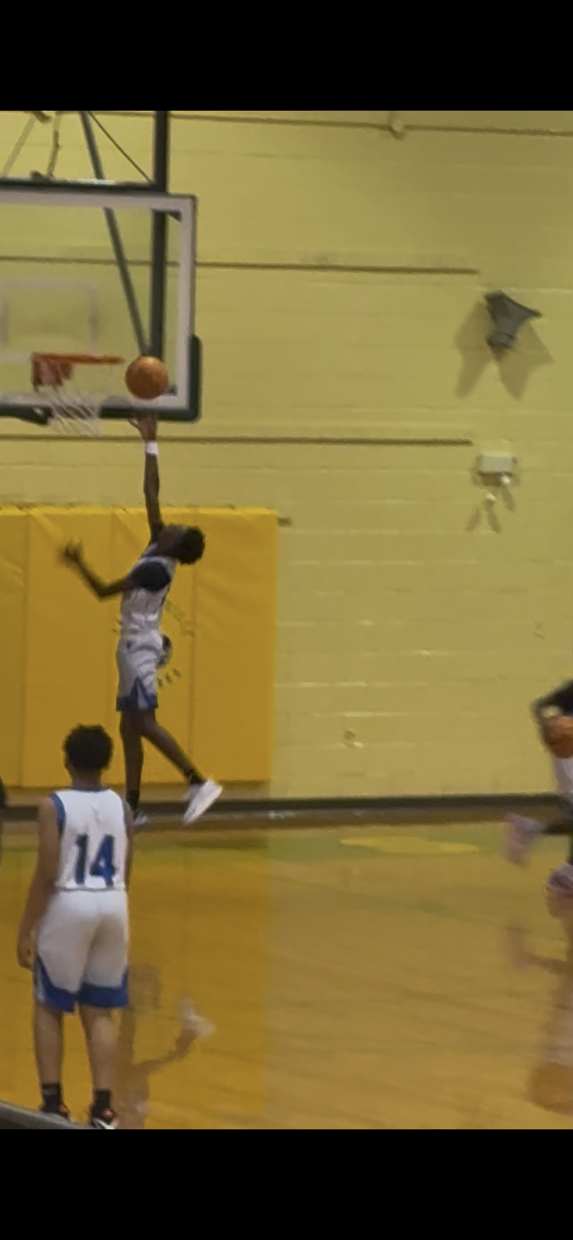 Rising Star: Dillynn Moffett's Journey to Basketball Excellence