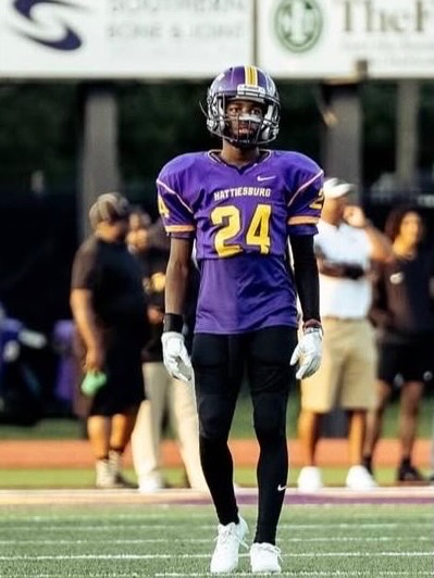 Rising Star from Hattiesburg: Juliuan Daniels' Fearless Journey in Football