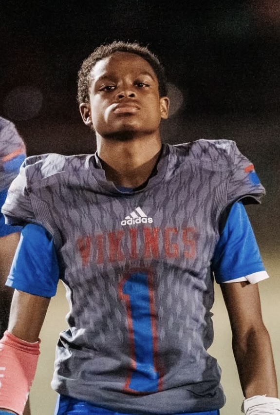 Ashton Garrett, football athlete profile picture