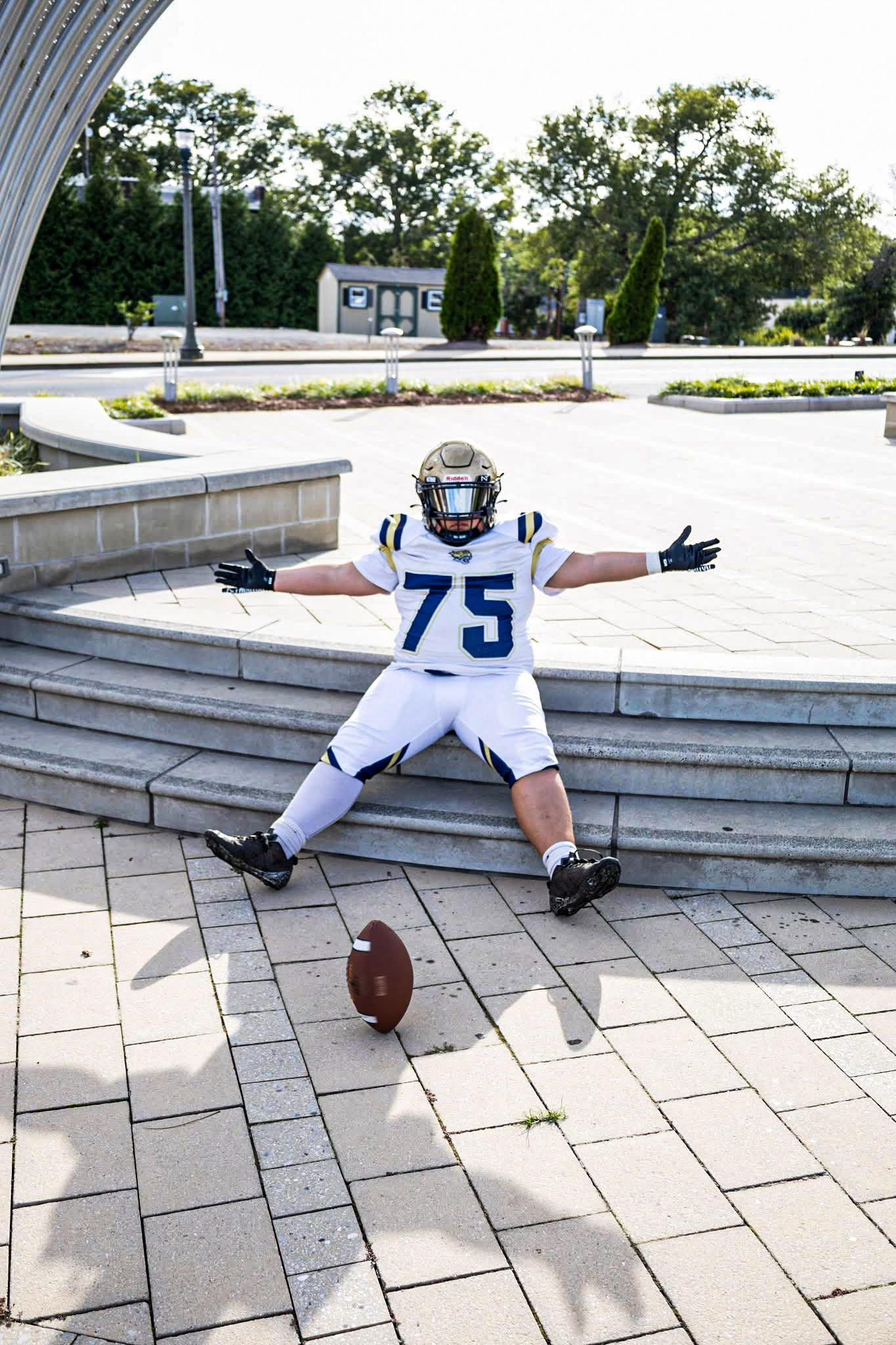Brandyn Leach, Football athlete profile picture