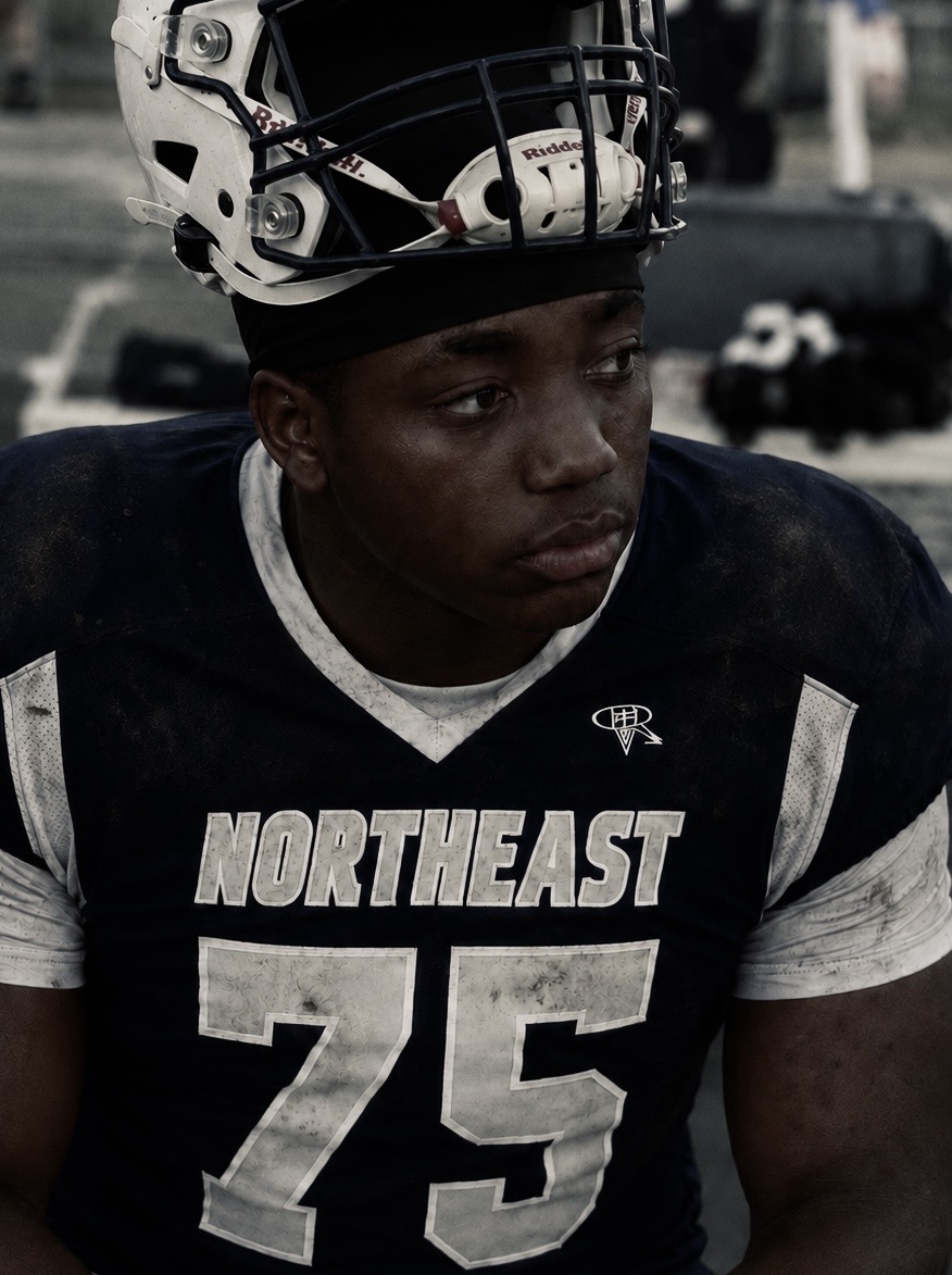 Rising Star: Braylon Chapman Shines on the Football Field