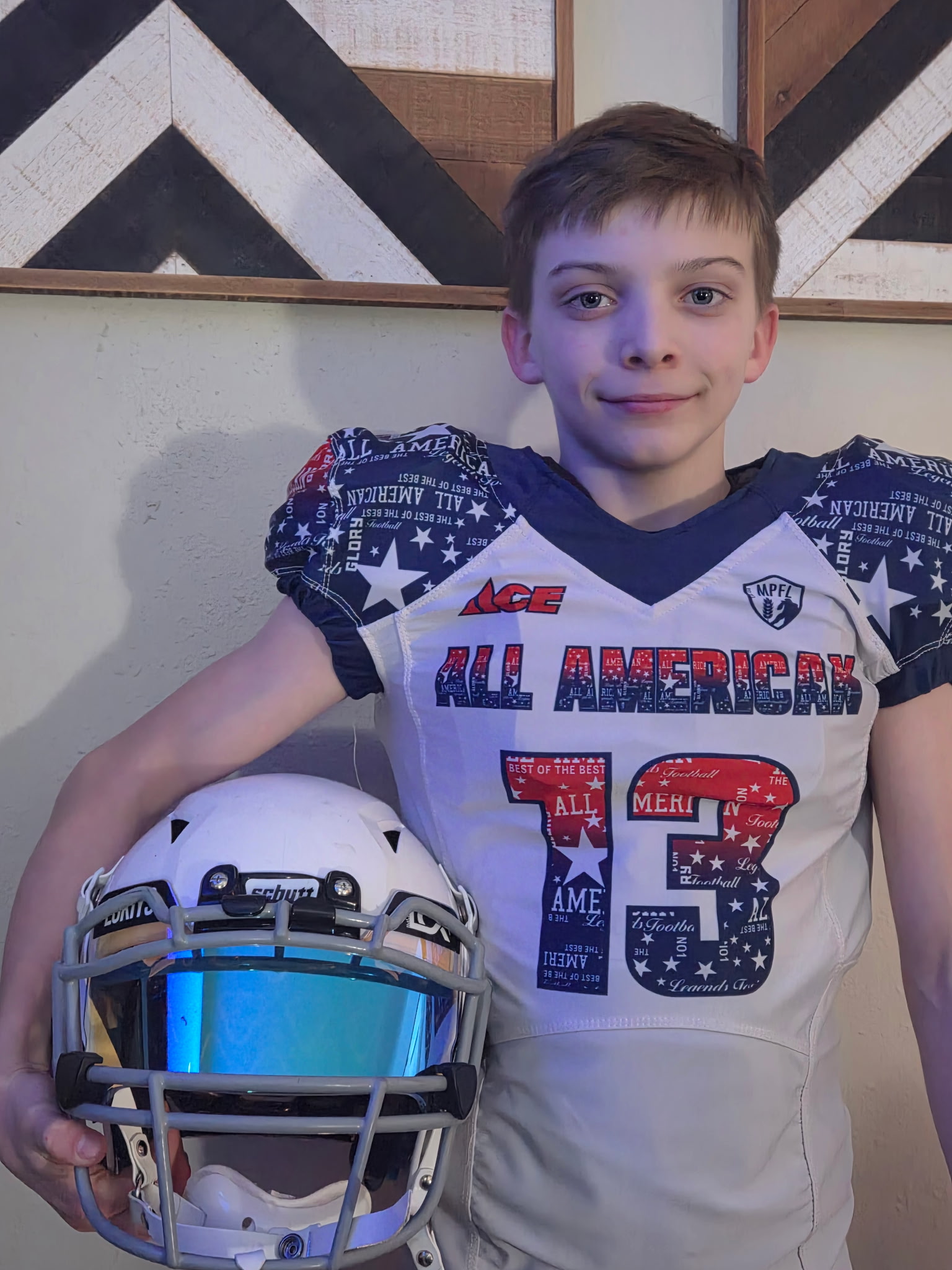 QC Schuldt, football athlete profile picture