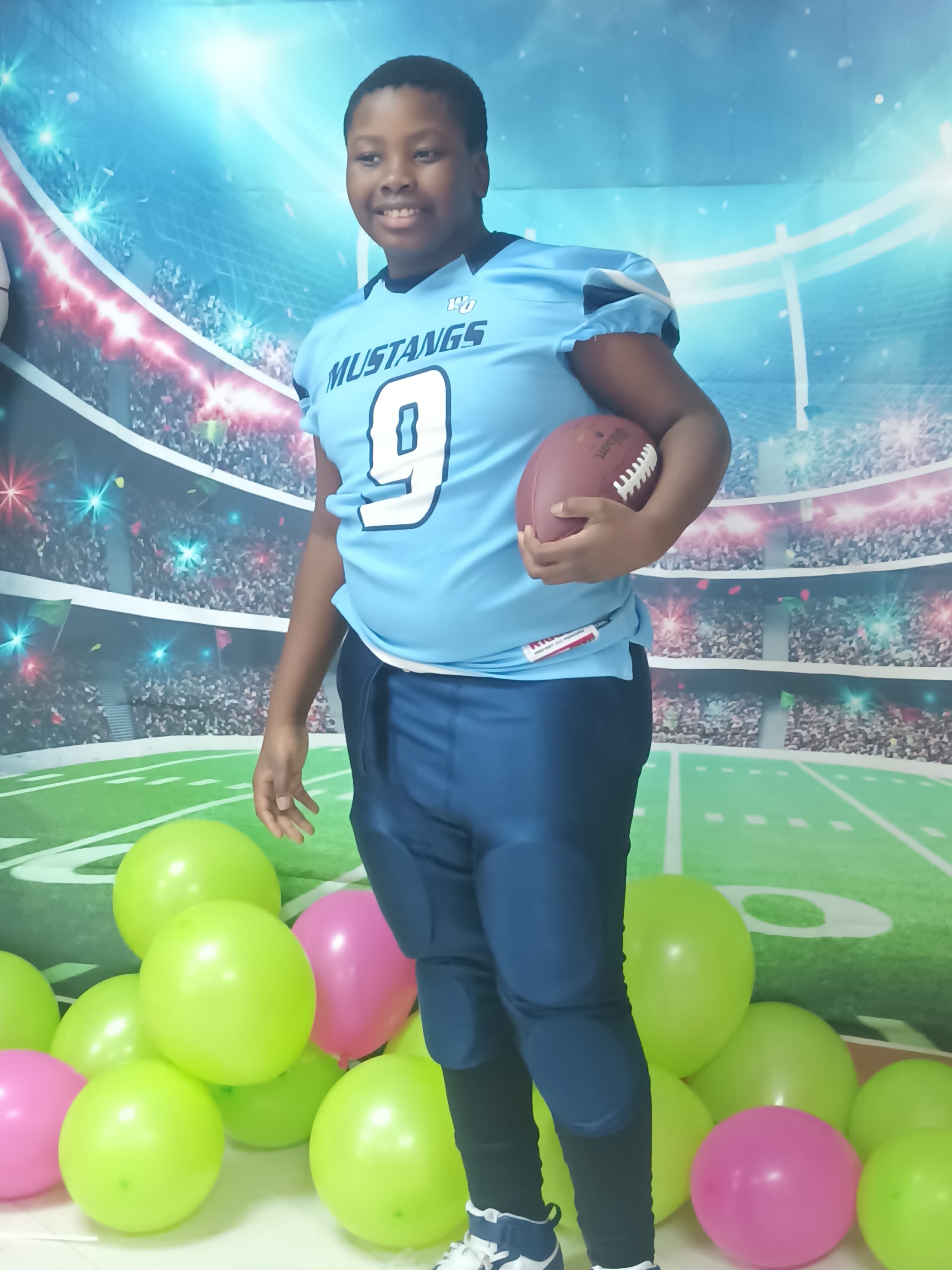 Stephan joyner Charles, football athlete profile picture