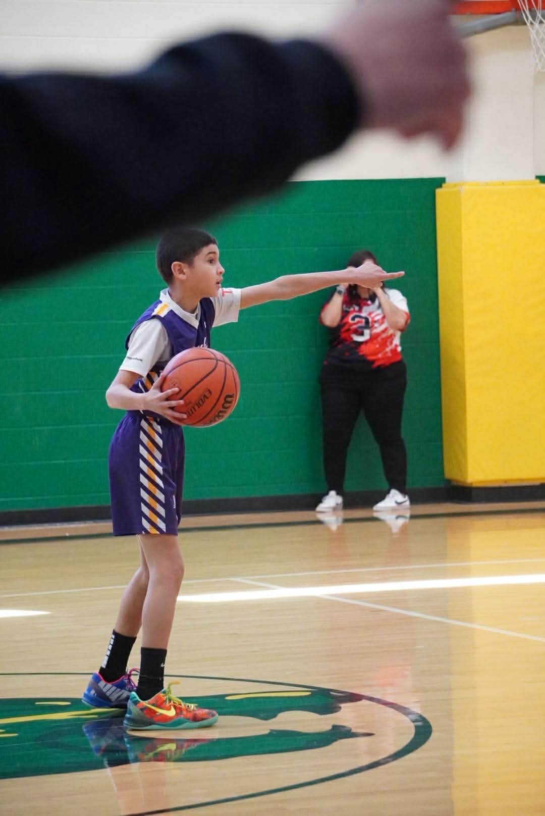 Bentley Valdez