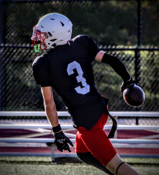 Trace Hansen, football athlete profile picture