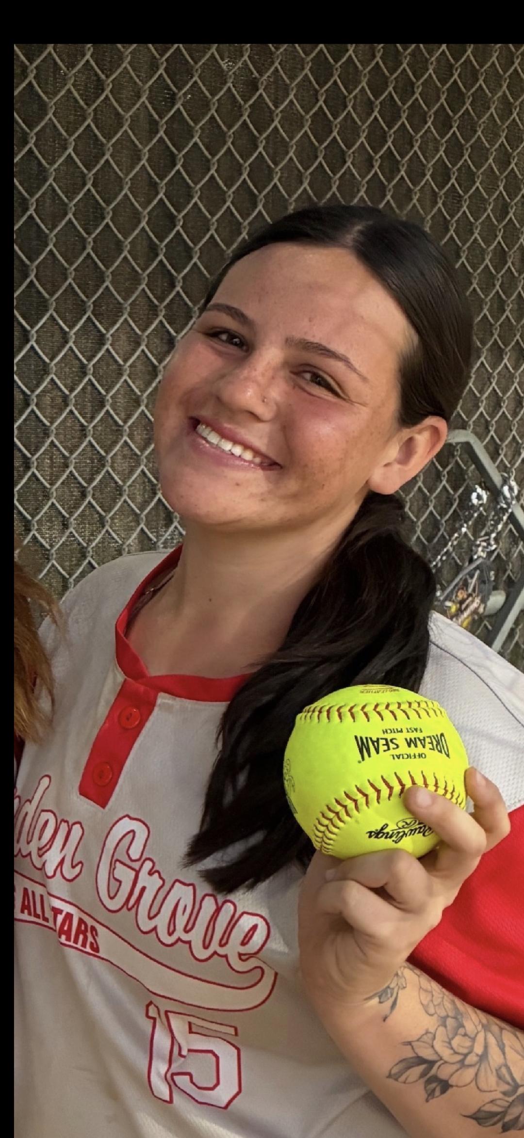 Leilani Thomas, Softball athlete profile picture