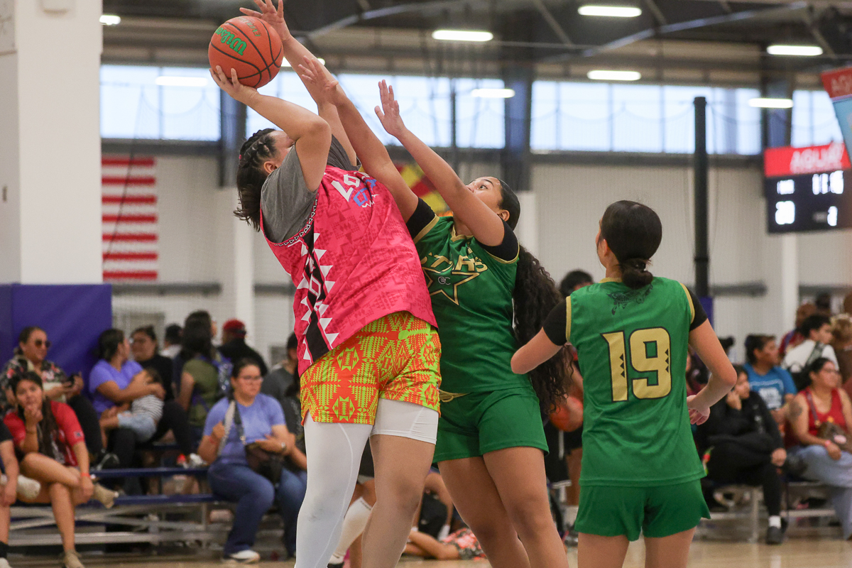 Eva SMITH - Rising Star: Eva Smith's Journey to Basketball Excellence