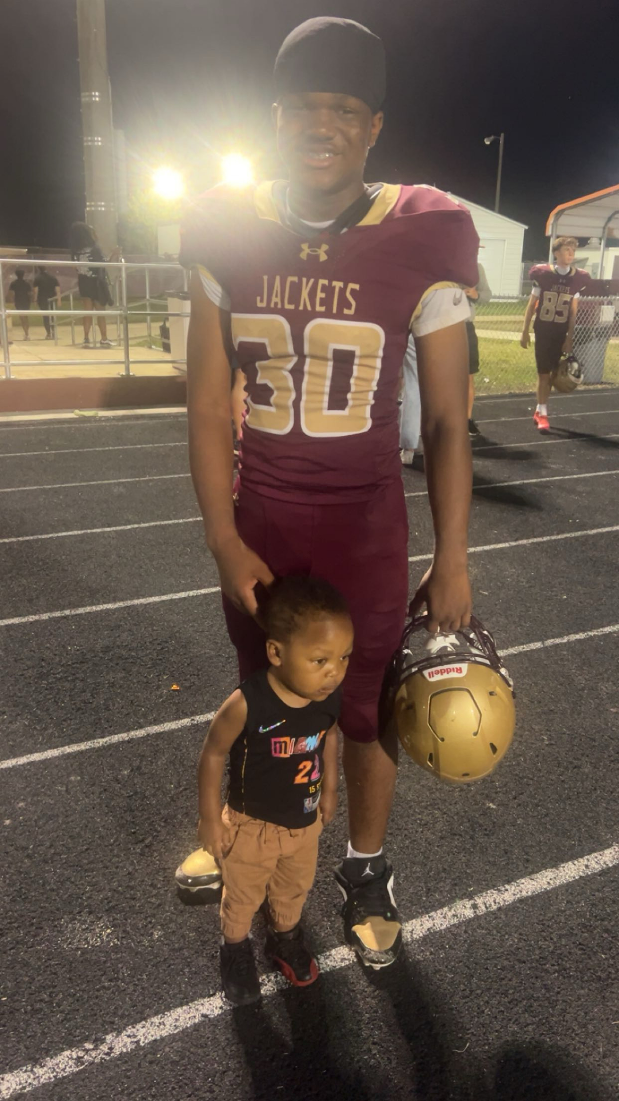 Le’Tray Brown, football athlete profile picture